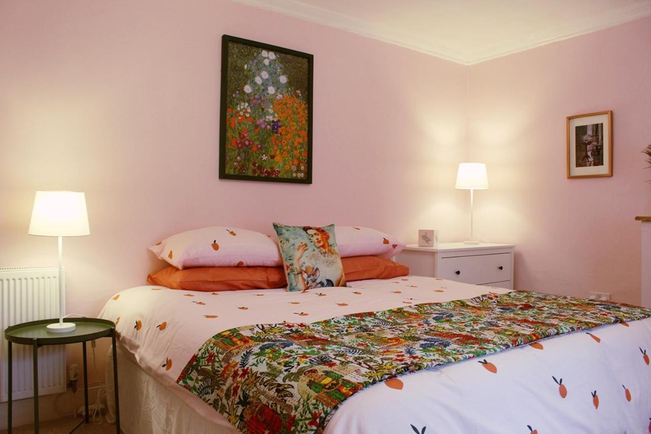 Clan Ross - 3 Bed, Spacious Georgian Home สเตอร์ลิง ภายนอก รูปภาพ